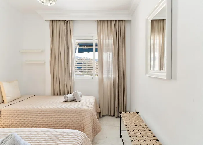 Sunresting Puerto Banus شقة *